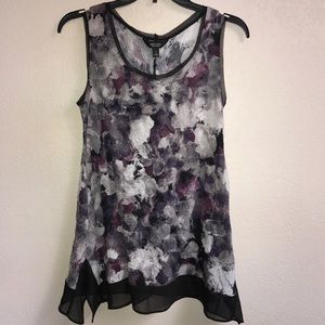 Crinkle Fabric Tank Top with Handkerchief Hem